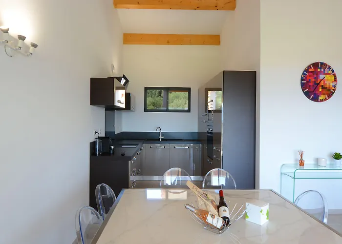 Les Terrasses Du Grand Large Hotel apartamentowy Porto Pollo